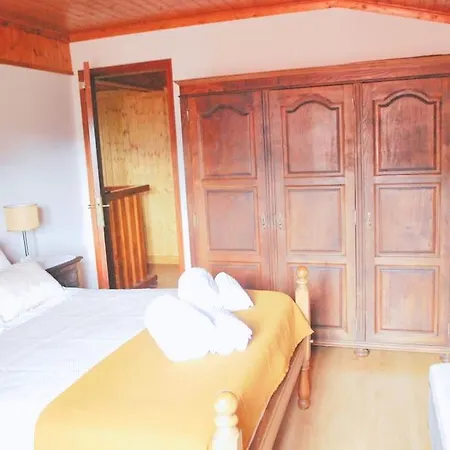 Alpesi faház Retiro De Varzeas . Casa De Turismo Rural