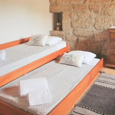 Retiro De Varzeas . Casa De Turismo Rural 샬레 *