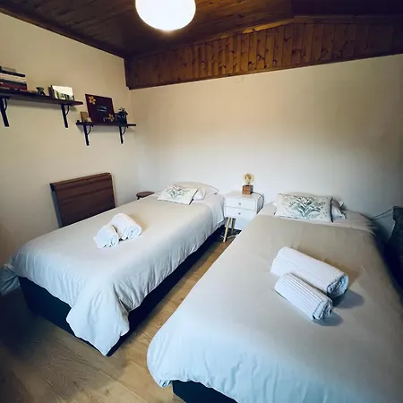 샬레 Retiro De Varzeas . Casa De Turismo Rural 비에이라도미노