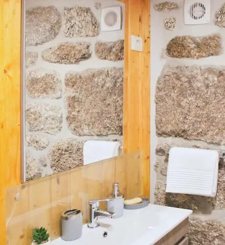 Retiro De Varzeas . Casa De Chalet *